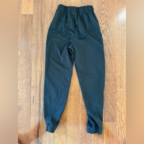 Nike boys black jacket and pants set - Picture 4 of 5